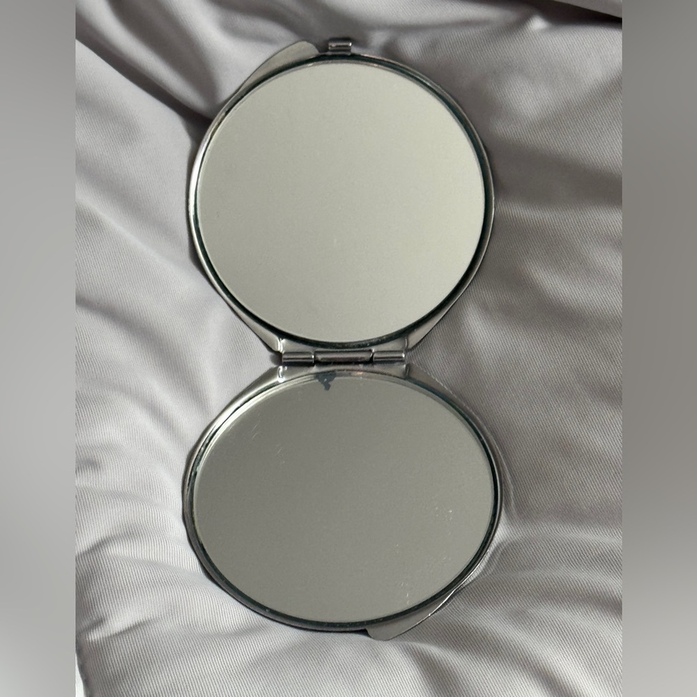 Vintage double mirror floral compact - Picture 2 of 4
